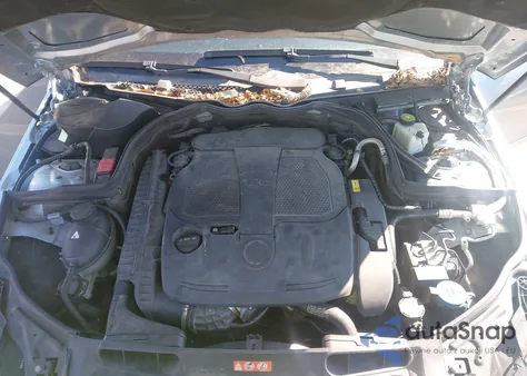 2013 Mercedes-Benz C 300 Sport 4Matic из США, поврежденный, VIN WDDGF8AB5DR242222